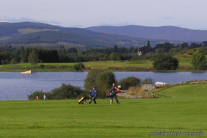 Huntly Arms Hotel Aboyne Exterior photo